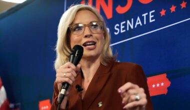 Ashley Hinson shows Republicans’ midterm balancing act as Trump heads to Iowa to boost turnout