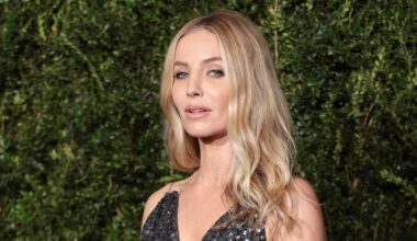 Annabelle Wallis