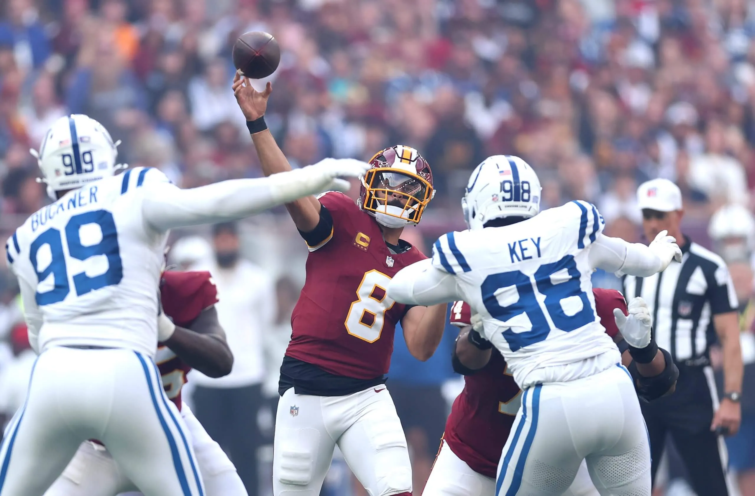 Marcus Mariota of the Washington Commanders during the NFL match between Indianapolis Colts and Washington Commanders.