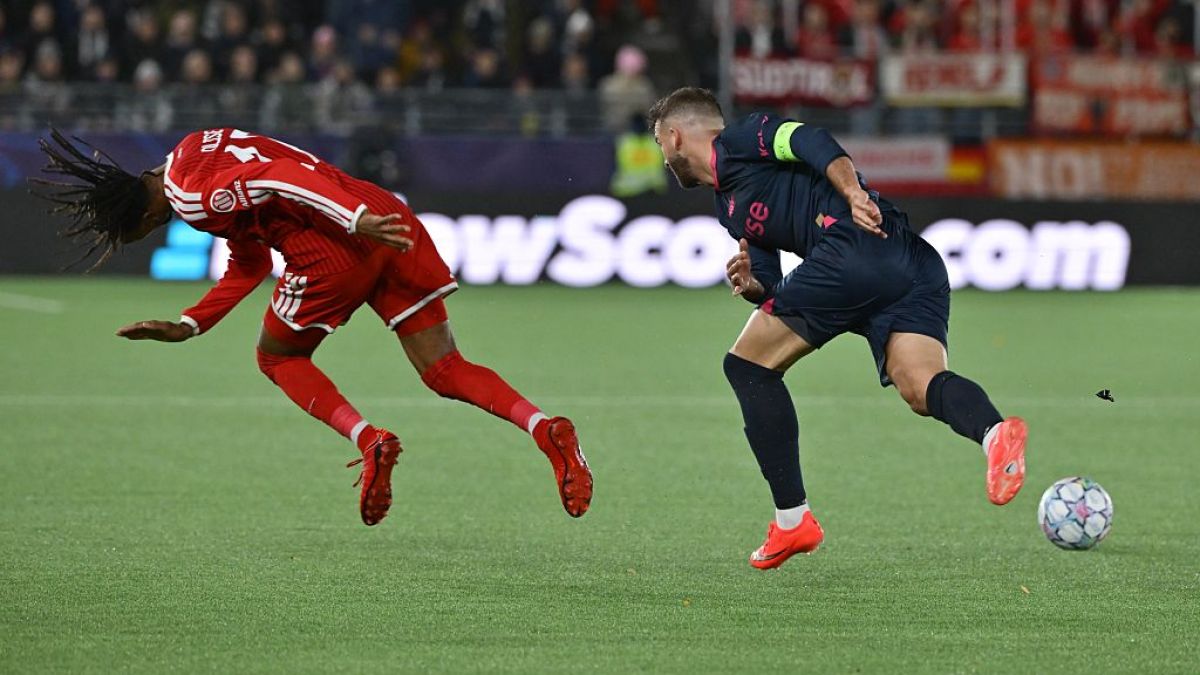 Bayern’s Michael Olise sent off for ‘super dumb’ yellows within seconds | Football
