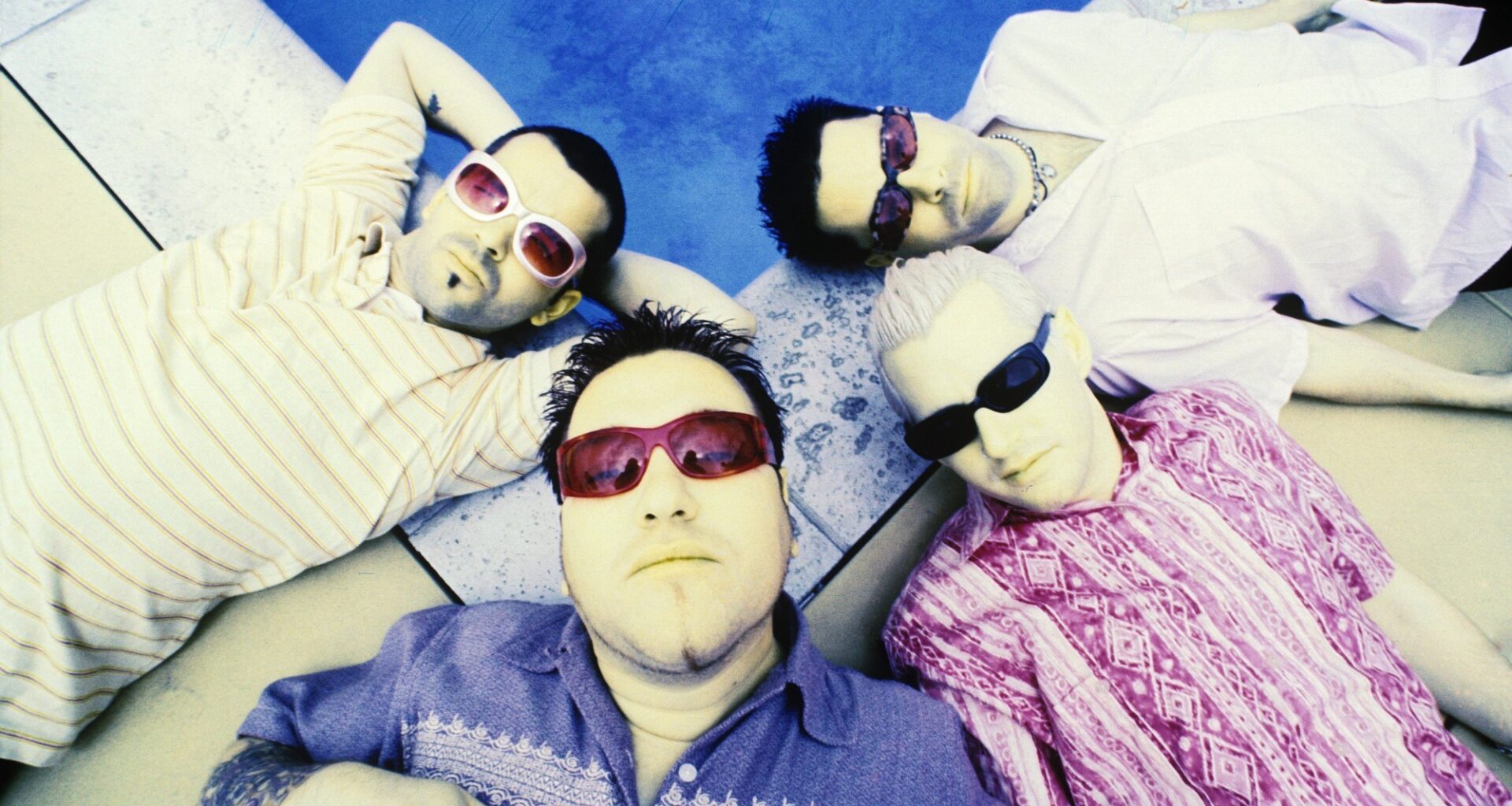 3 Rock Songs From 1999 You Heard While Shopping at the Mall With Your Friends