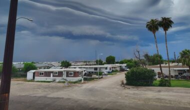 Dust storm, rain hit Phoenix area as Tropical Storm Rachel nears Baja California