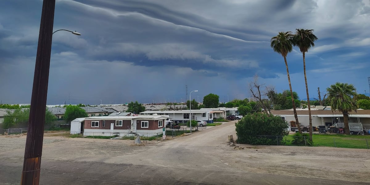 Dust storm, rain hit Phoenix area as Tropical Storm Rachel nears Baja California