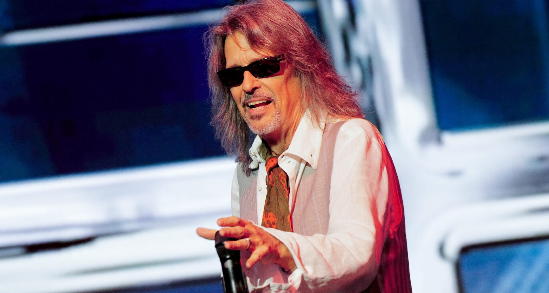 Legendary Rock Frontman Who Walked Away After 20 Years Already Has a New Band