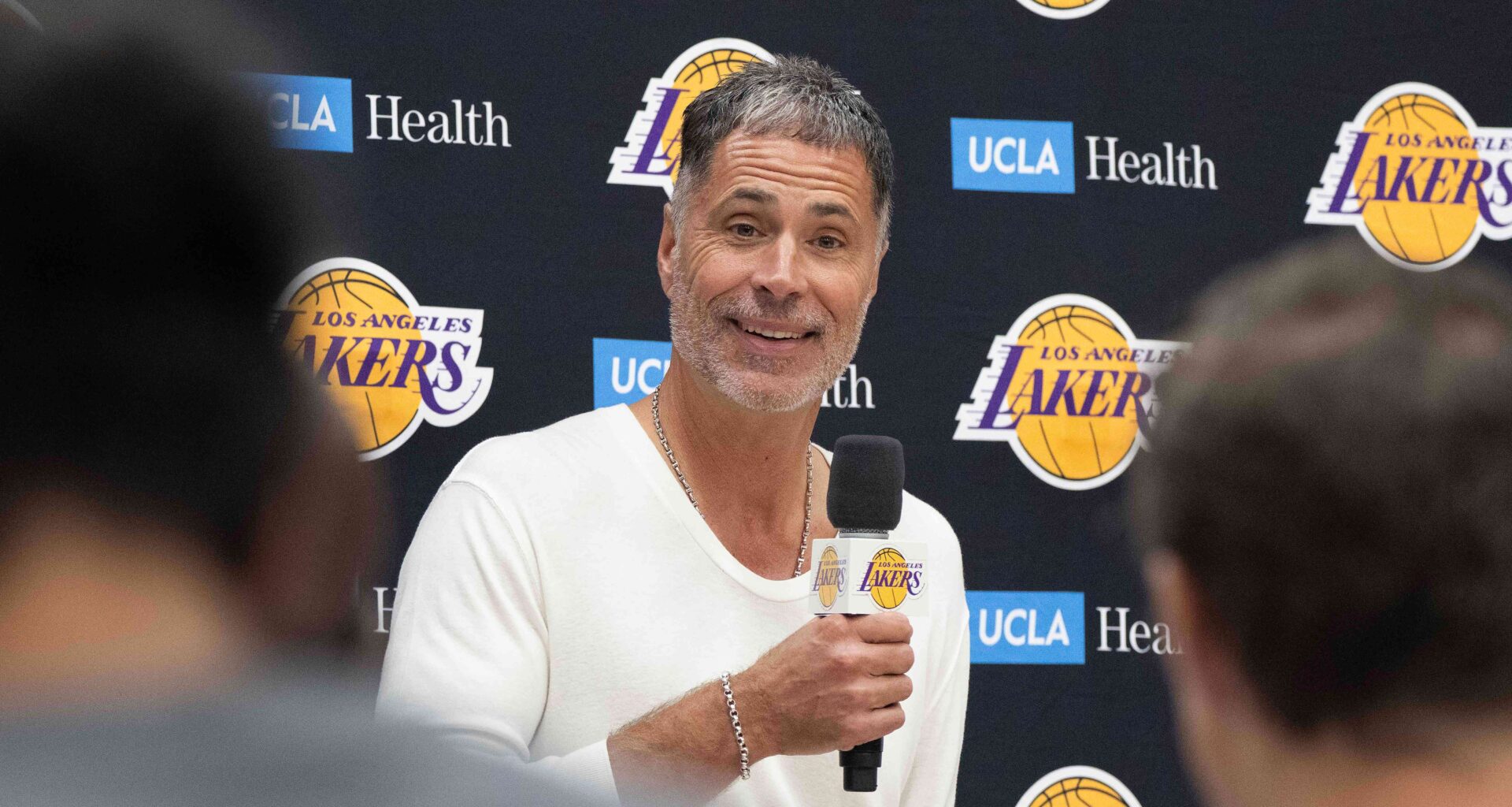 This is the Lakers' Great Chemistry Experiment