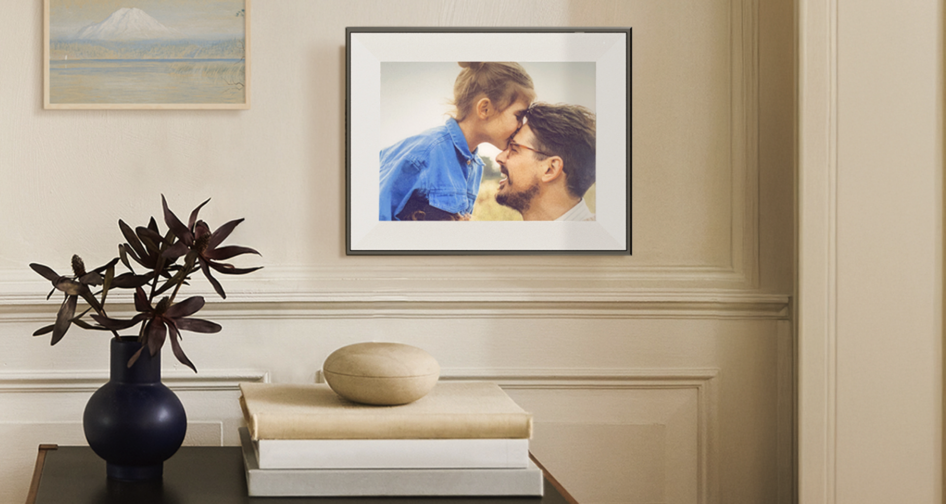 Aura created a digital photo frame that frees you from wires and gives an analog feel to your photos – and it has now been voted one of the best inventions of 2026