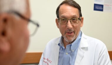 Primary care physician Jeffrey Millstein met with a patient who was scheduled to see a cardiologist in three months. Millstein was able to intervene.