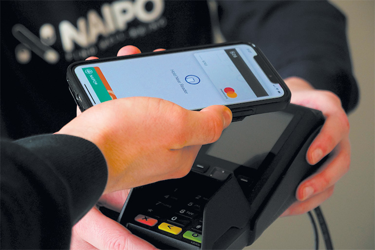 More banks set to support Apple Pay