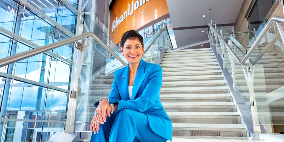 Edward Jones CEO Penny Pennington recommends 'giving while living'