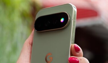 The Pixel 11 Pro and Pro XL phones are $250 off