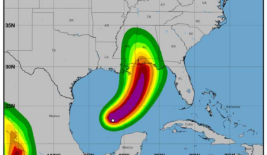 Livestream tracker: Hurricane Isaias heads toward Florida, Alabama, Mississippi coasts