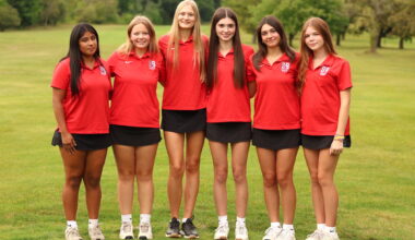 Clipper Girls Golfers Close Out Season