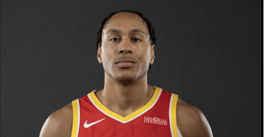 Rockets waive two-way center Rafael Castro