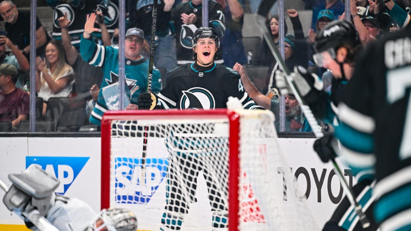 Sharks Practice: Stenberg Promoted, Dickinson Not Playing Tomorrow?