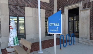Storm Lake City Council OKs Pirate's Pointe Mini Golf Ownership Change