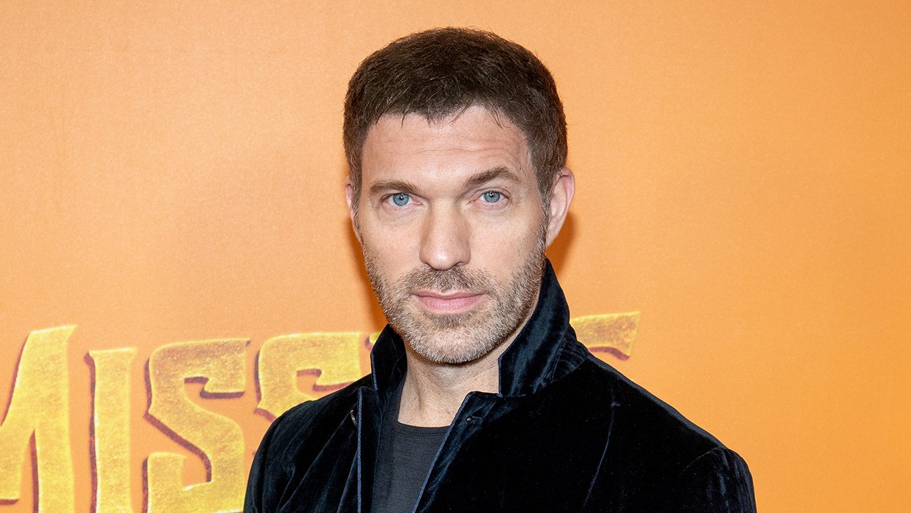 Travis Knight