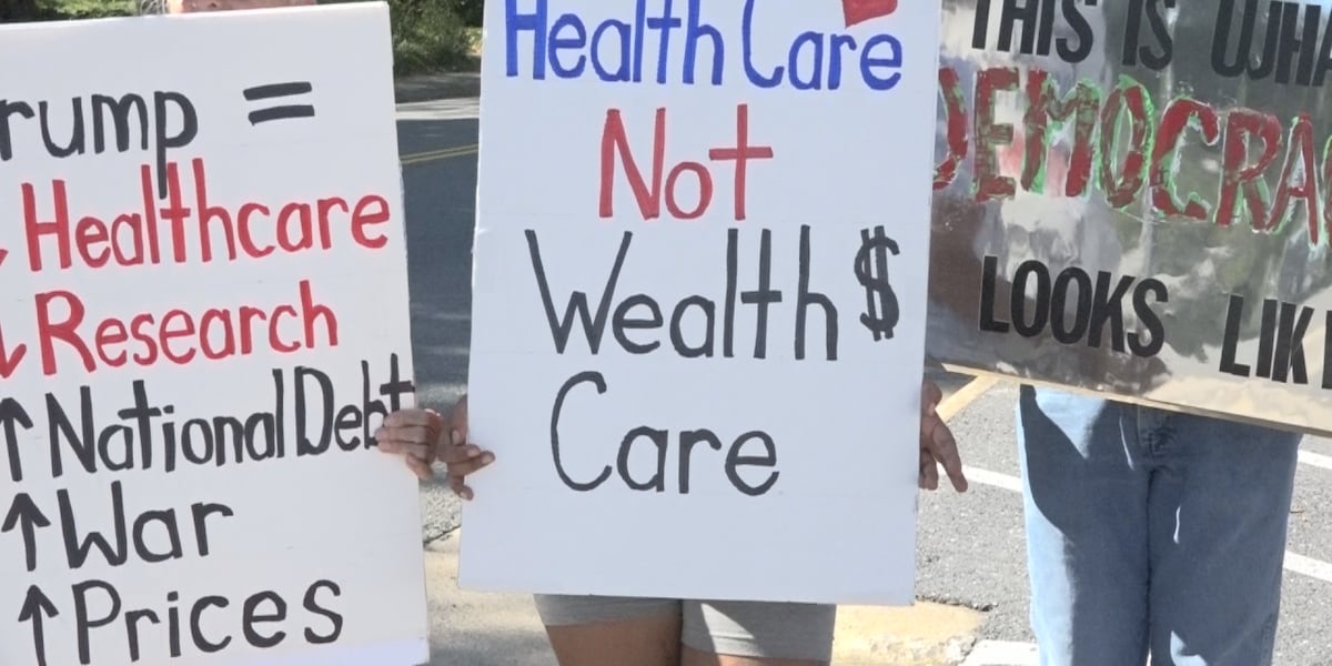 Community members rally in Staunton, Churchville, Buena Vista over Shenandoah Valley clinic closures
