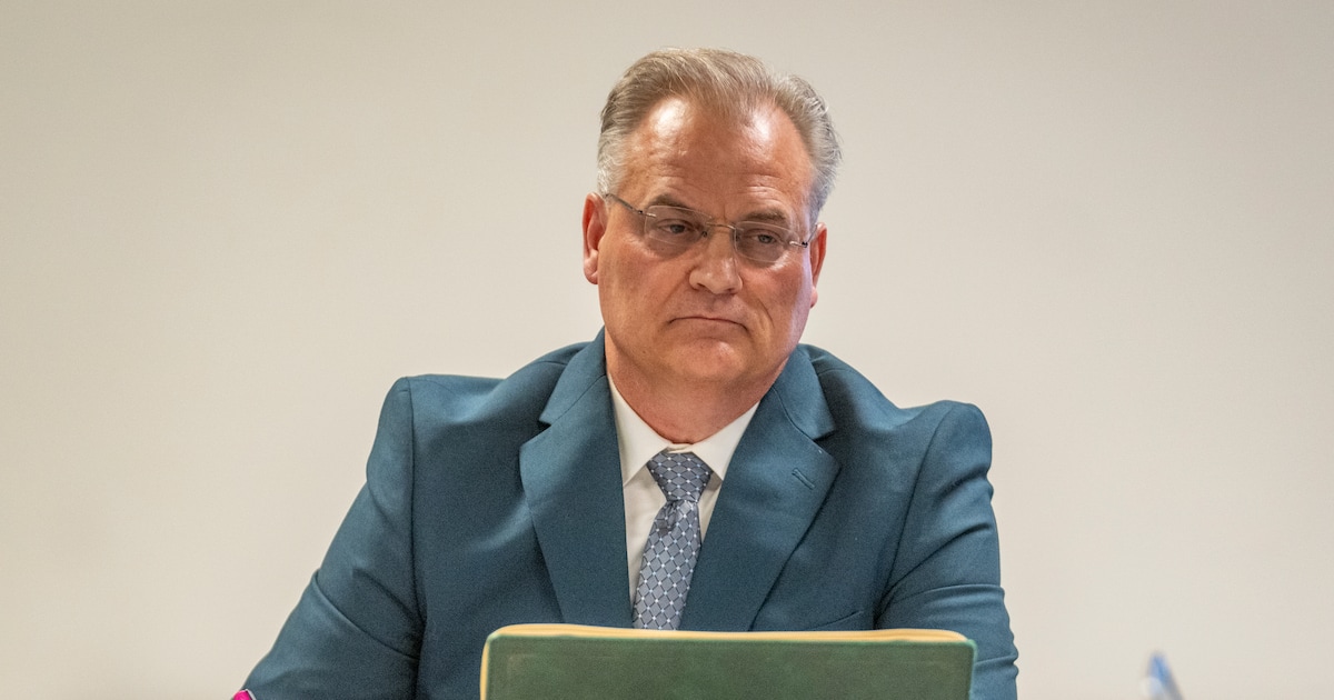 Utah licensing board wants a 5-year ban former therapist Maurice Harker