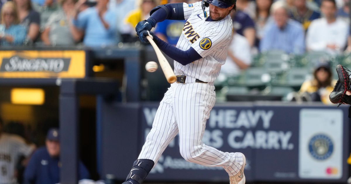 MLB-best Brewers score in bunches but rarely homer, upending baseball's launch-angle revolution :: WRAL.com