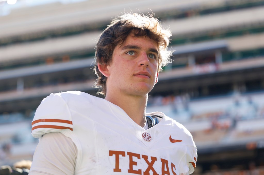 Arch Manning of the Texas Longhorns on the field.