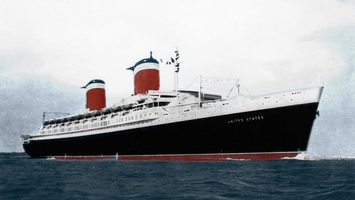 Ocean liner United States scheduled for reef deployment in November
