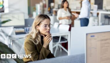 Job vacancies fall as small firms cut back on recruitment - BBC