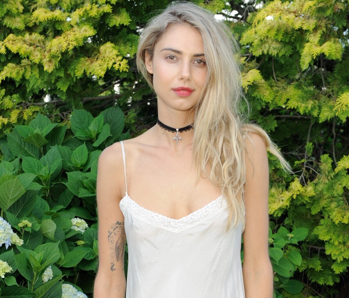 Model Sahara Ray Dead at 34