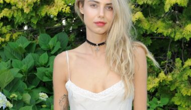 Model Sahara Ray Dead at 34