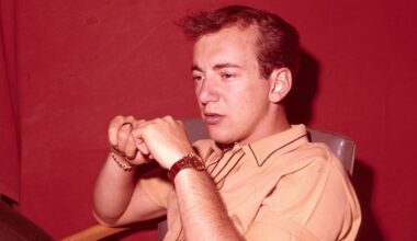 3 Top 40 Hits From 1960 That Every 60s Kid Still Knows by Heart Today