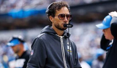 Mike McDaniel takes responsibility for Chargers' poor offense in 0-3 start: 'I'm not living in hope' | Latest NFL News, Analysis & Updates