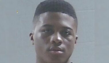 Baton Rouge rapper Boosie's son arrested in Livingston Parish on battery, robbery charges