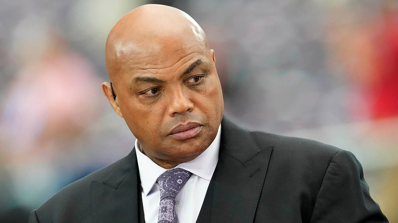 NBA legend Charles Barkley says he won't 'burn every bridge' like Aaron Rodgers as he considers retirement