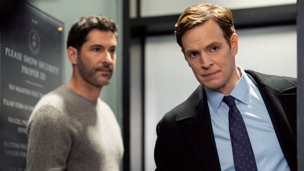 cia-tom-ellis-nick-gehlfuss-cbs