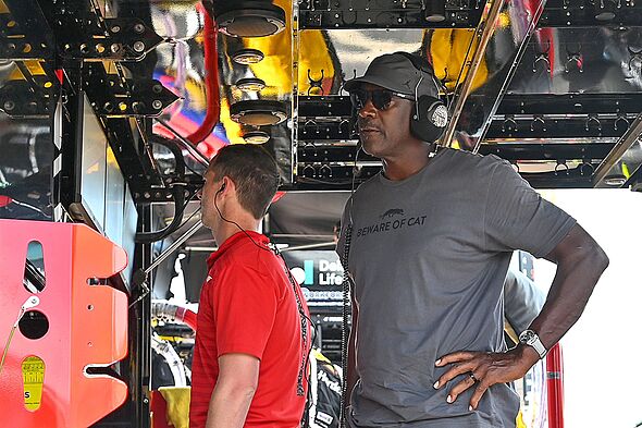 Michael Jordan attends the Enjoy Illinois 300