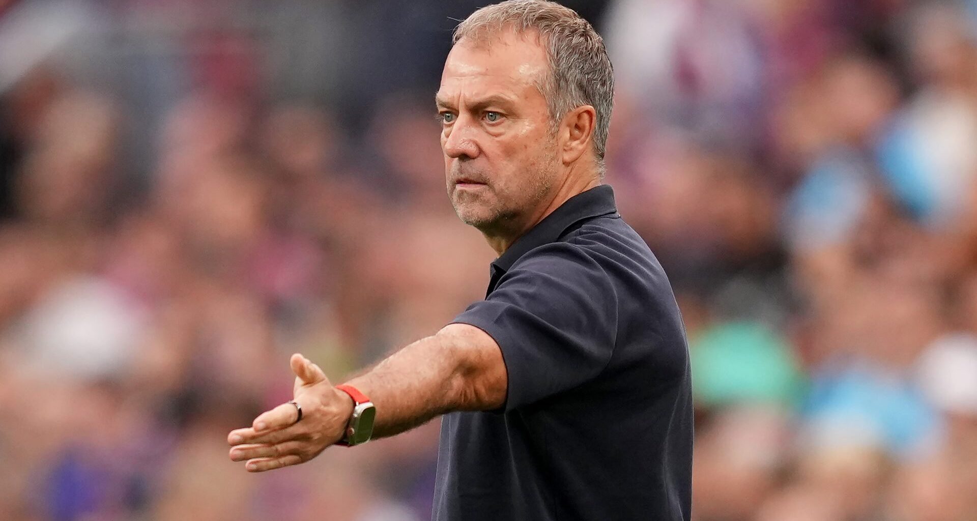 Hansi Flick, Barcelona manager