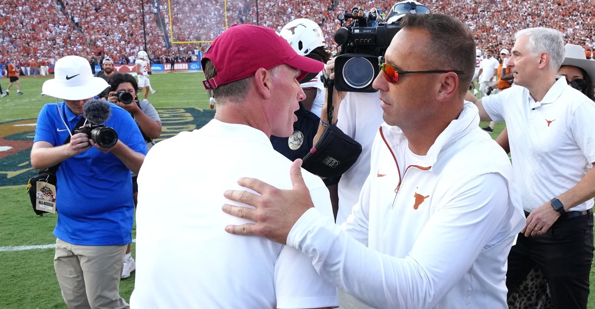 Brent Venables has a Steve Sarkisian problem