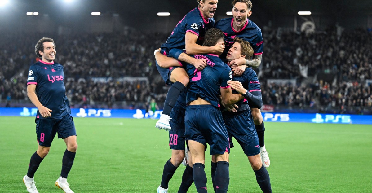 Match Awards from Bayern Munich’s agonizing 3-3 draw to Viking FK