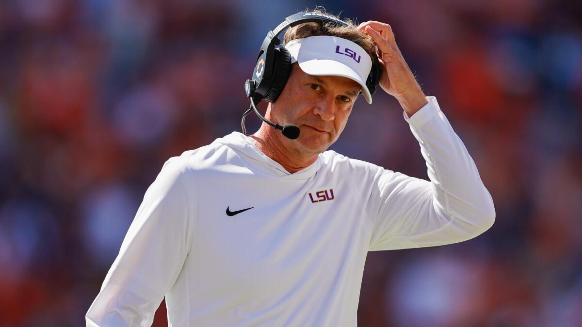 Lane Kiffin shocked over kickoff time vs. Alabama, says SEC doesn't want LSU to win