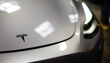Tesla stock leaves rest of the Magnificent 7 in the dust, surging to October's top spot