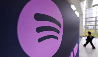 Spotify stock pops on Q3 earnings, driven by premium subscriber growth and AI for personalized experiences