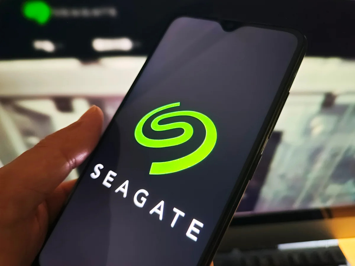 Seagate, Western Digital stocks slip as Toshiba's AI storage push rattles sector