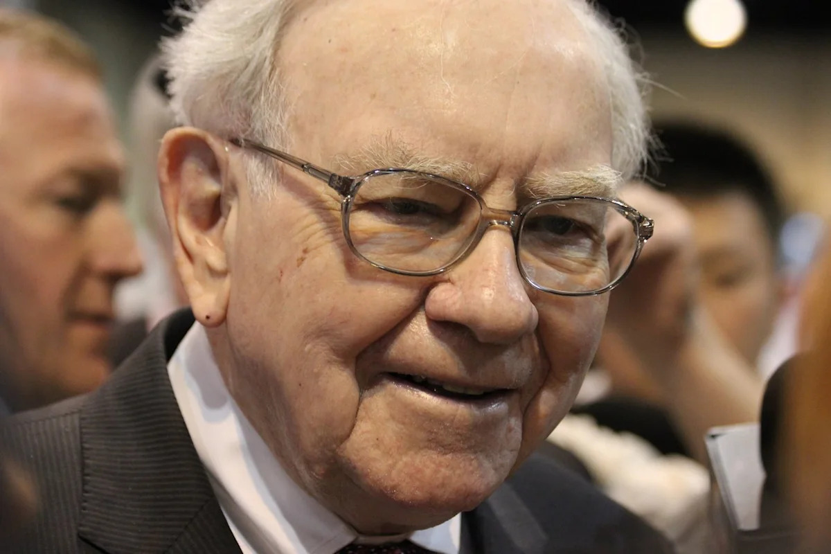 If a Stock Market Crash Is Coming, Here's What Warren Buffett Would Do to Stay Ahead