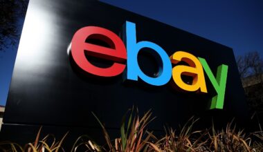 eBay Climbs 5% as Morgan Stanley Names It Top Internet Pick on Live Commerce; Shopify Rises 3%, Etsy Ticks Up