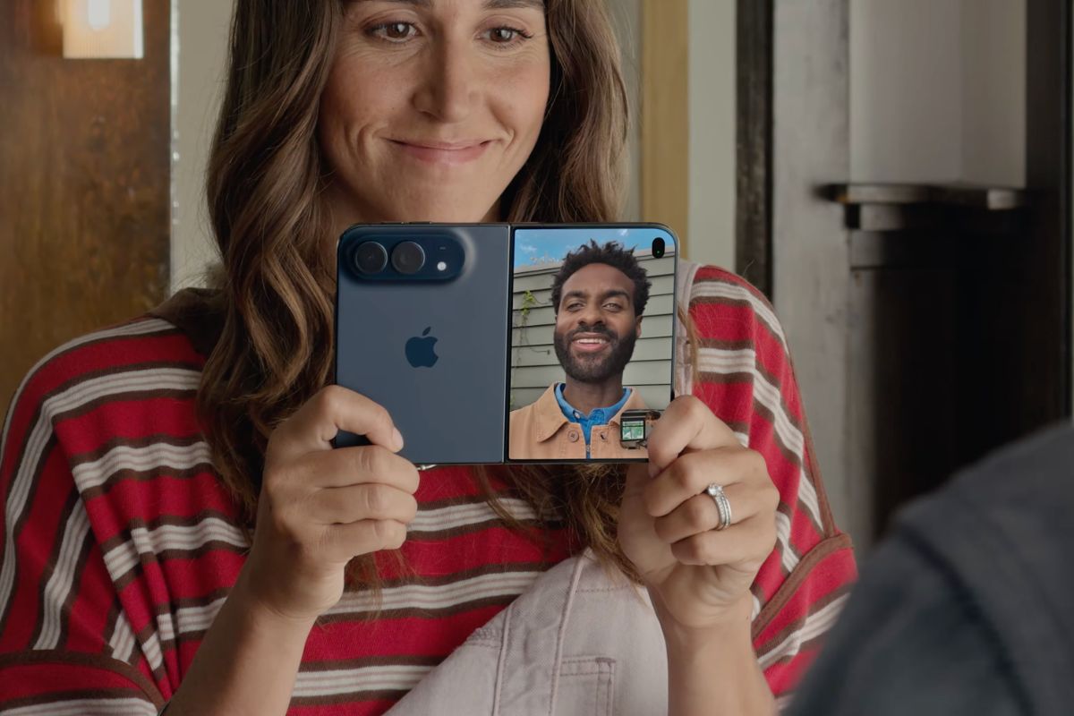Gurman says Apple made a major iPhone Duo pre-order mistake