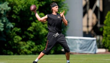 JD Vance visits Cincinnati Bengals practice and quarterback Joe Burrow is convinced it was mostly about him