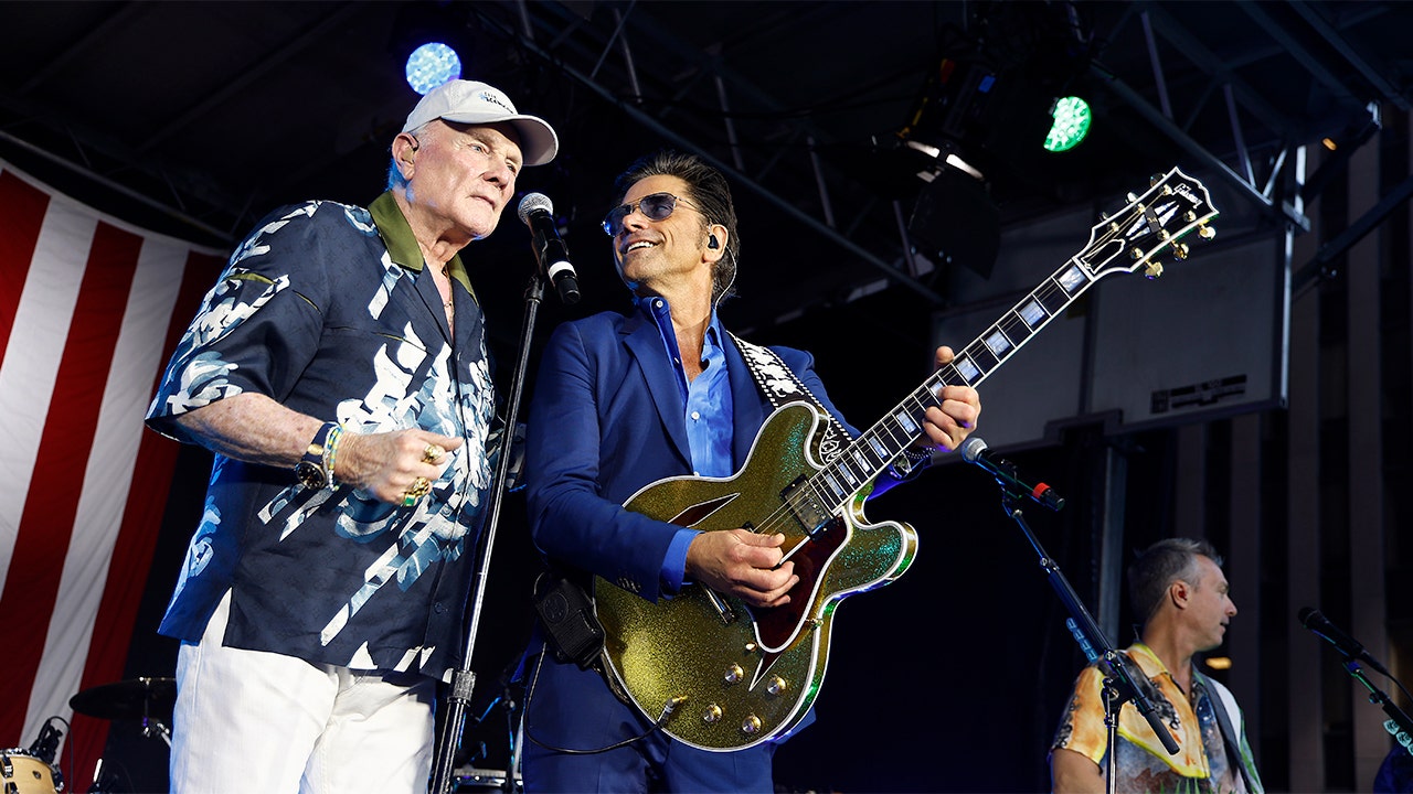 John Stamos says Beach Boys' Mike Love faces serious health issues