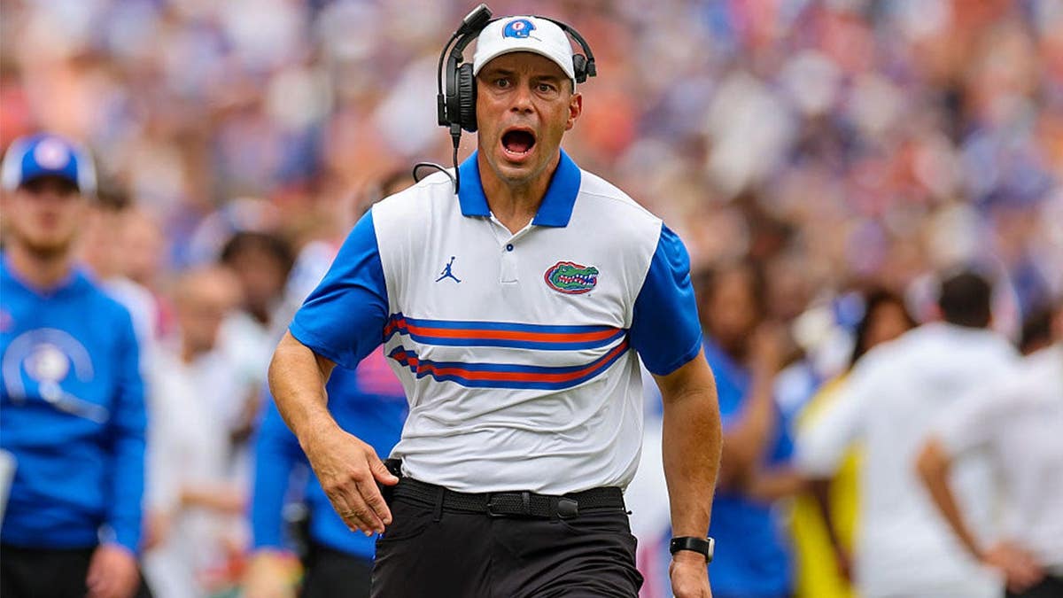 Jon Sumrall of the Florida Gators yells/ during the game between the Florida Gators and the South Carolina Gamecocks on October 10, 2026 at Steve Spurrier-Florida Field at Ben Hill Griffin Stadium in Gainesville, Fl. (Photo by David Rosenblum/Icon Sportswire via Getty Images)
