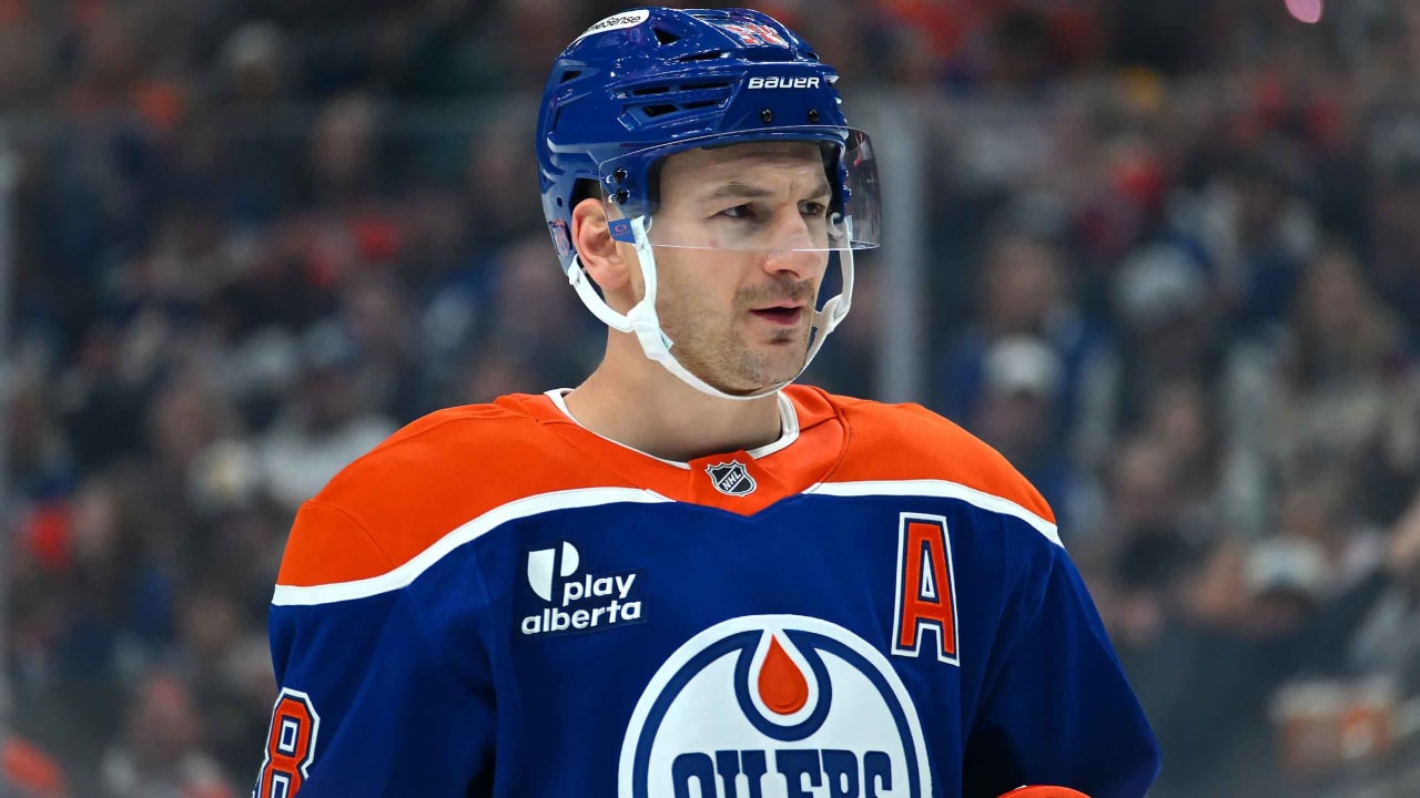 NHL Status Report: Hyman out for Oilers with neck injury