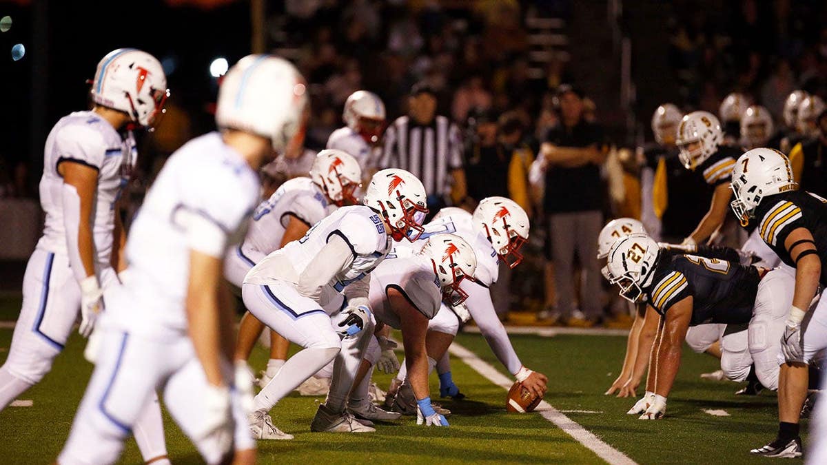 Kickapoo Chiefs play Glendale Falcons in Springfield.