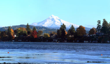 Nestled On Oregon's Columbia River Is A Pacific Northwest City With Scenic Lakes, Fishing, And Wetland Trails